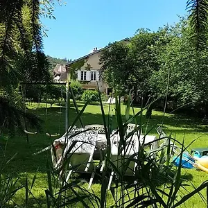 A La Grenouille Du Jura Guest house Bellignat